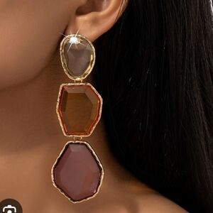 🧡🔹️Natasha🔹️ Couture Elegant Gold and Brown Geometric Earrings